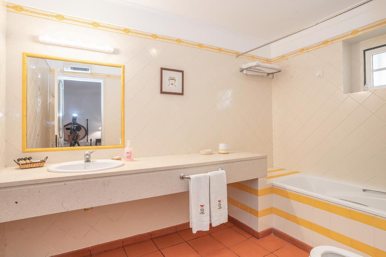 Hotel Quinta da Torre Alpiarça Extérieur photo